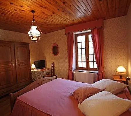 Avec Salon, Chez Marie-jo Couette-café Aigneville