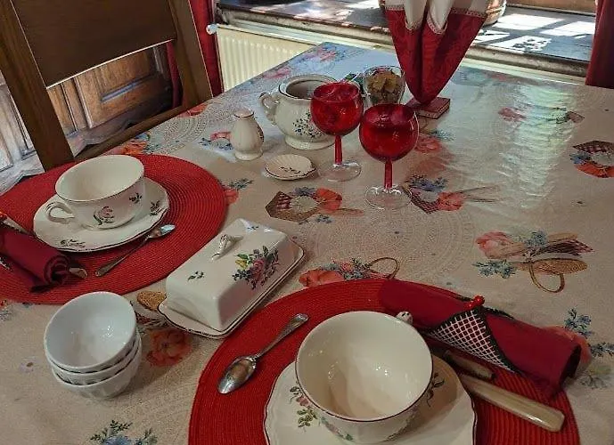 Avec Salon, Chez Marie-jo 3* Aigneville